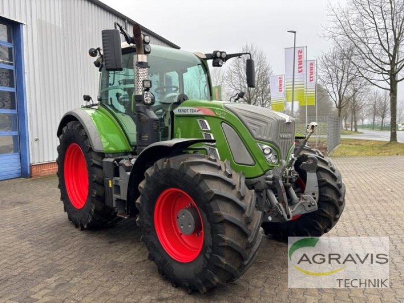 Traktor of the type Fendt 724 VARIO S4, Gebrauchtmaschine in Meppen-Versen (Picture 2)