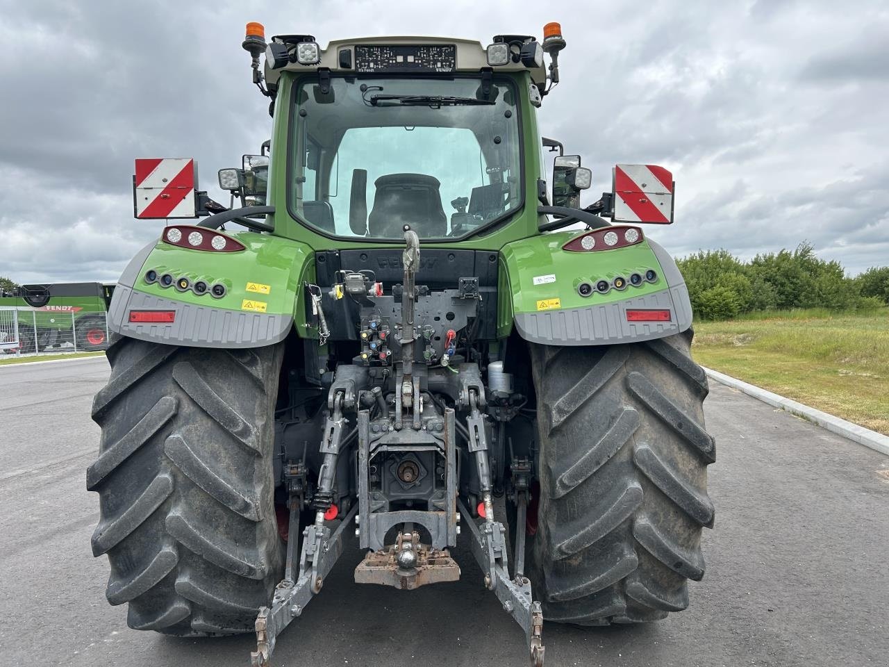 Traktor des Typs Fendt 724 VARIO S4, Gebrauchtmaschine in Randers SV (Bild 3)
