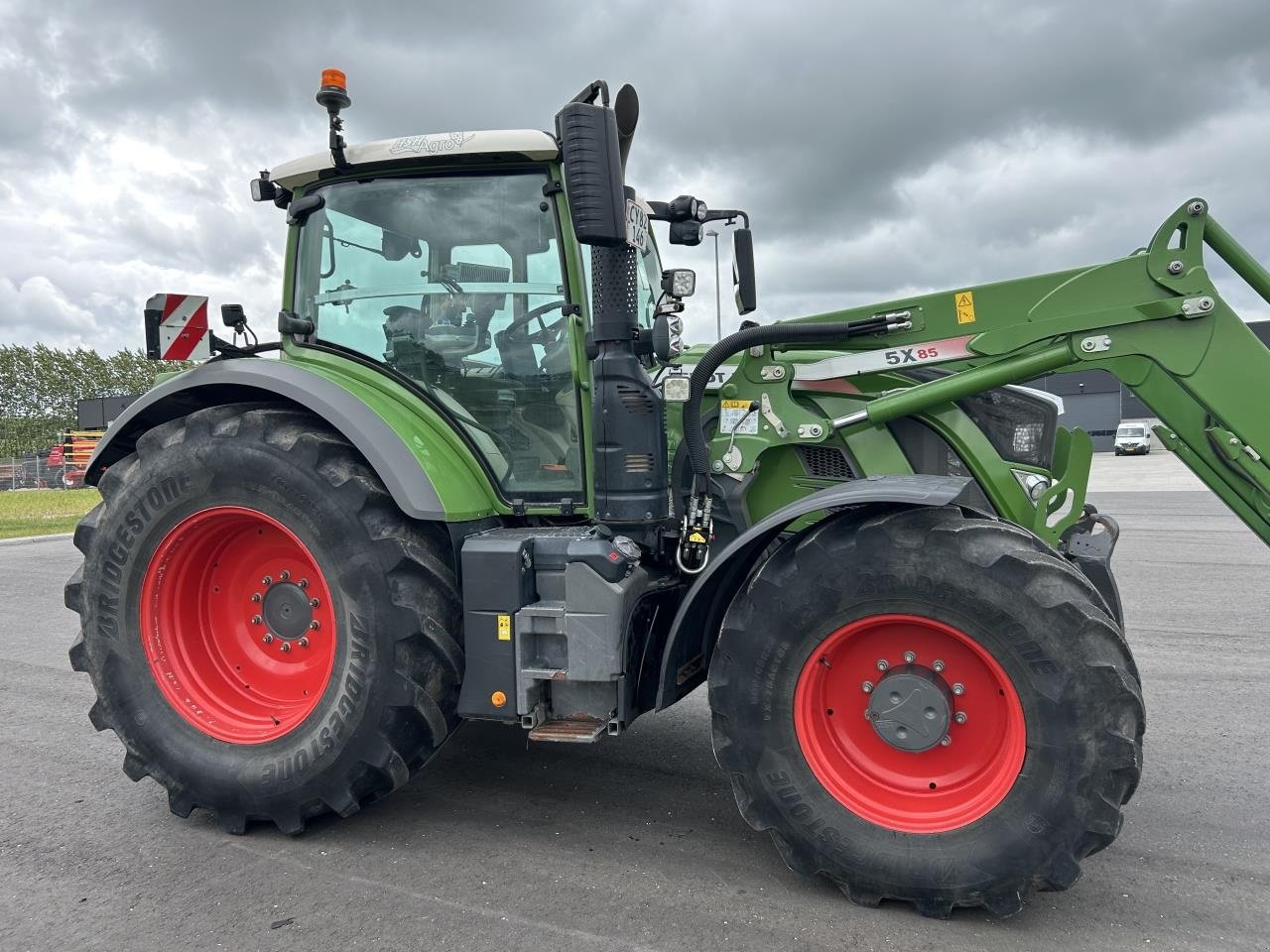 Traktor des Typs Fendt 724 VARIO S4, Gebrauchtmaschine in Randers SV (Bild 5)