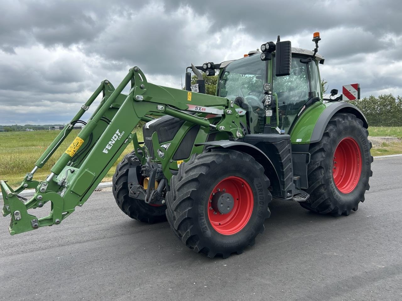 Traktor des Typs Fendt 724 VARIO S4, Gebrauchtmaschine in Randers SV (Bild 1)
