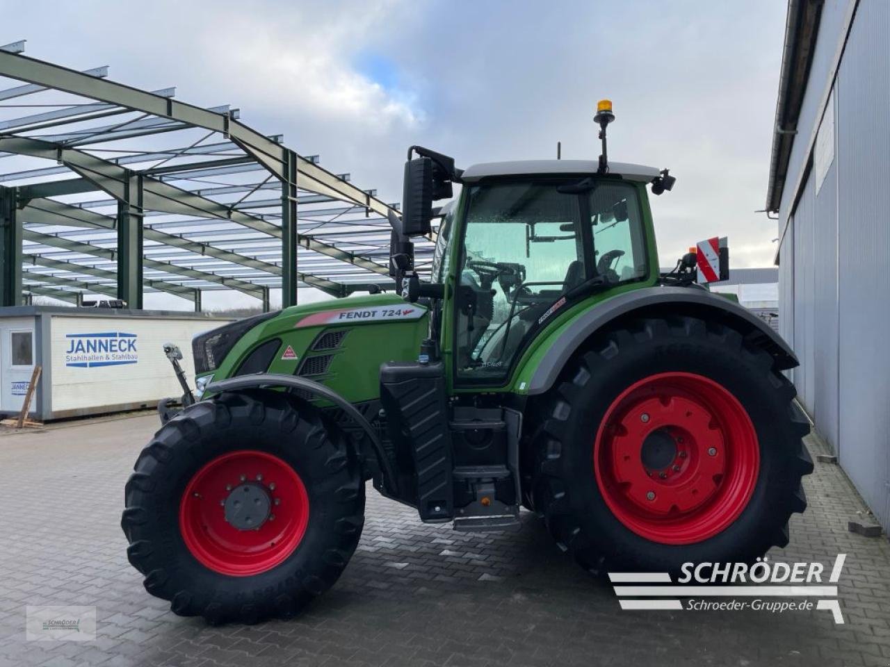Traktor του τύπου Fendt 724 VARIO S4, Gebrauchtmaschine σε Wildeshausen (Φωτογραφία 7)