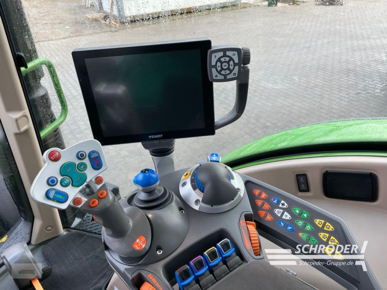 Traktor του τύπου Fendt 724 VARIO S4, Gebrauchtmaschine σε Wildeshausen (Φωτογραφία 16)