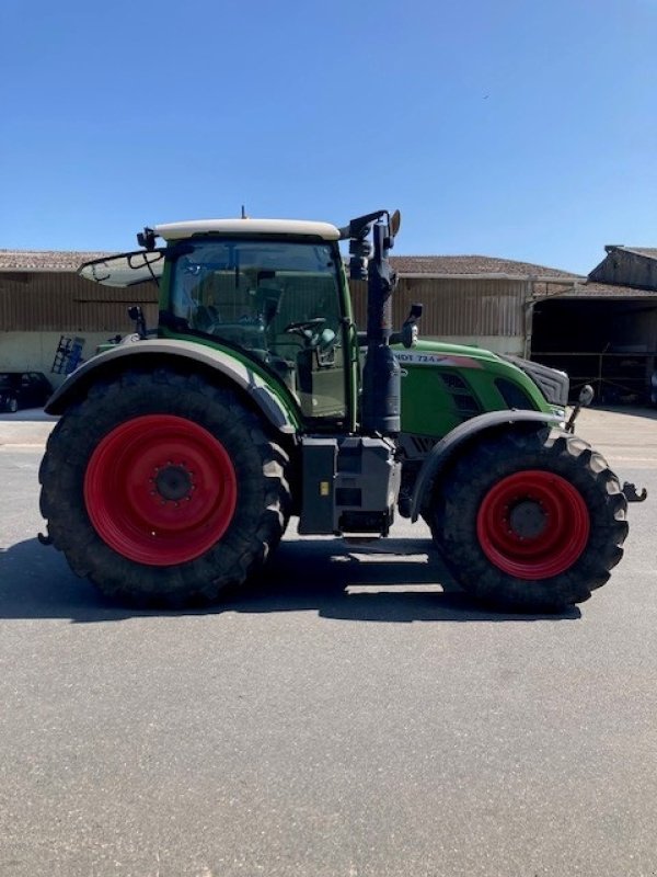 Traktor des Typs Fendt 724 Vario S4, Gebrauchtmaschine in Beedenbostel (Bild 4)