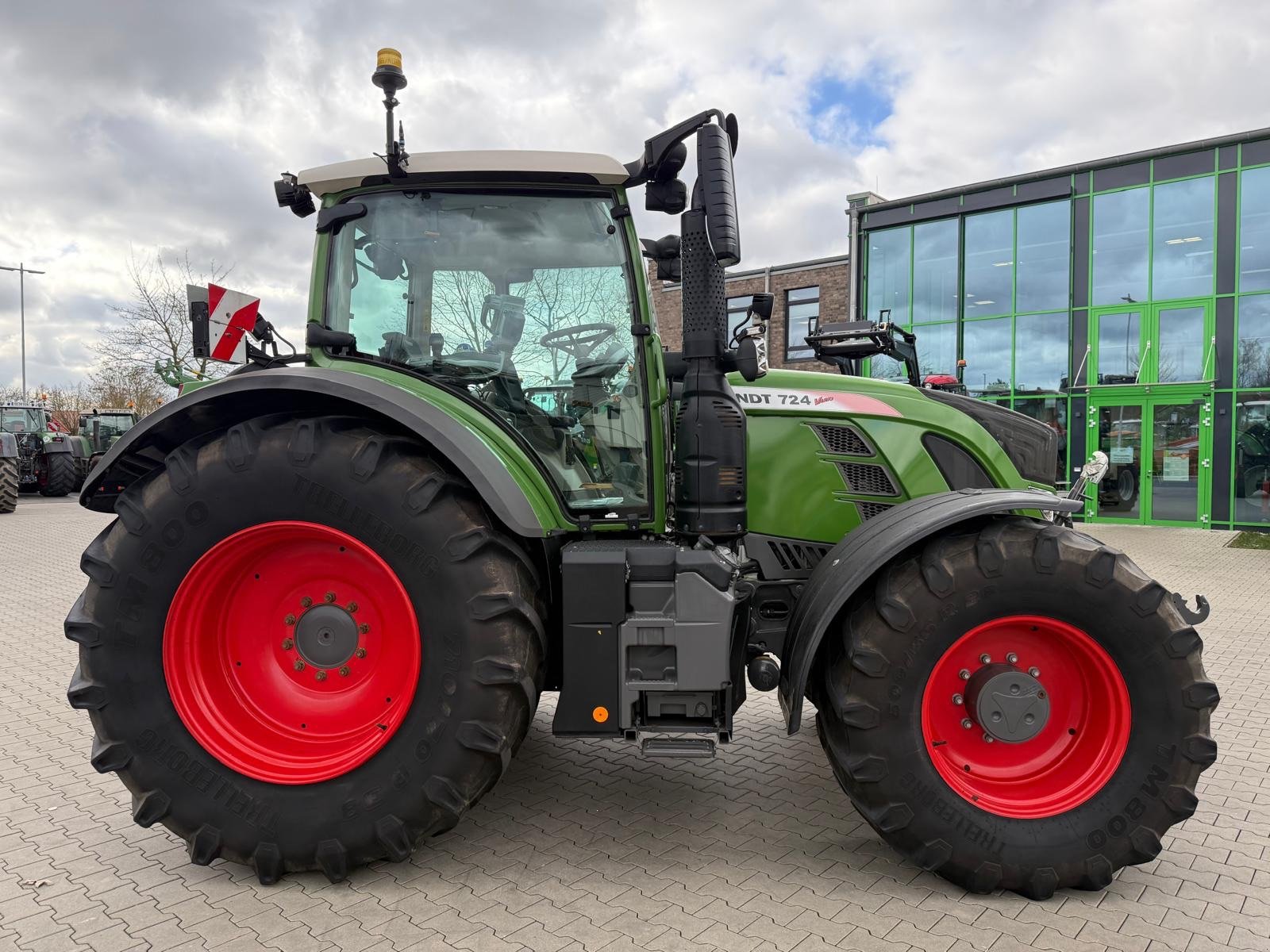 Traktor za tip Fendt 724 Vario S4, Gebrauchtmaschine u Bad Oldesloe (Slika 9)