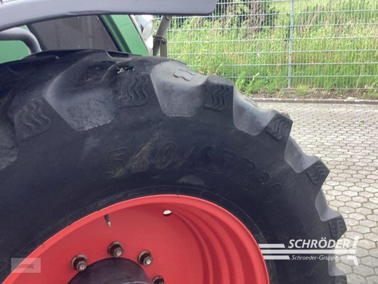 Traktor του τύπου Fendt 724 VARIO SCR PROFI PLUS, Gebrauchtmaschine σε Wildeshausen (Φωτογραφία 7)