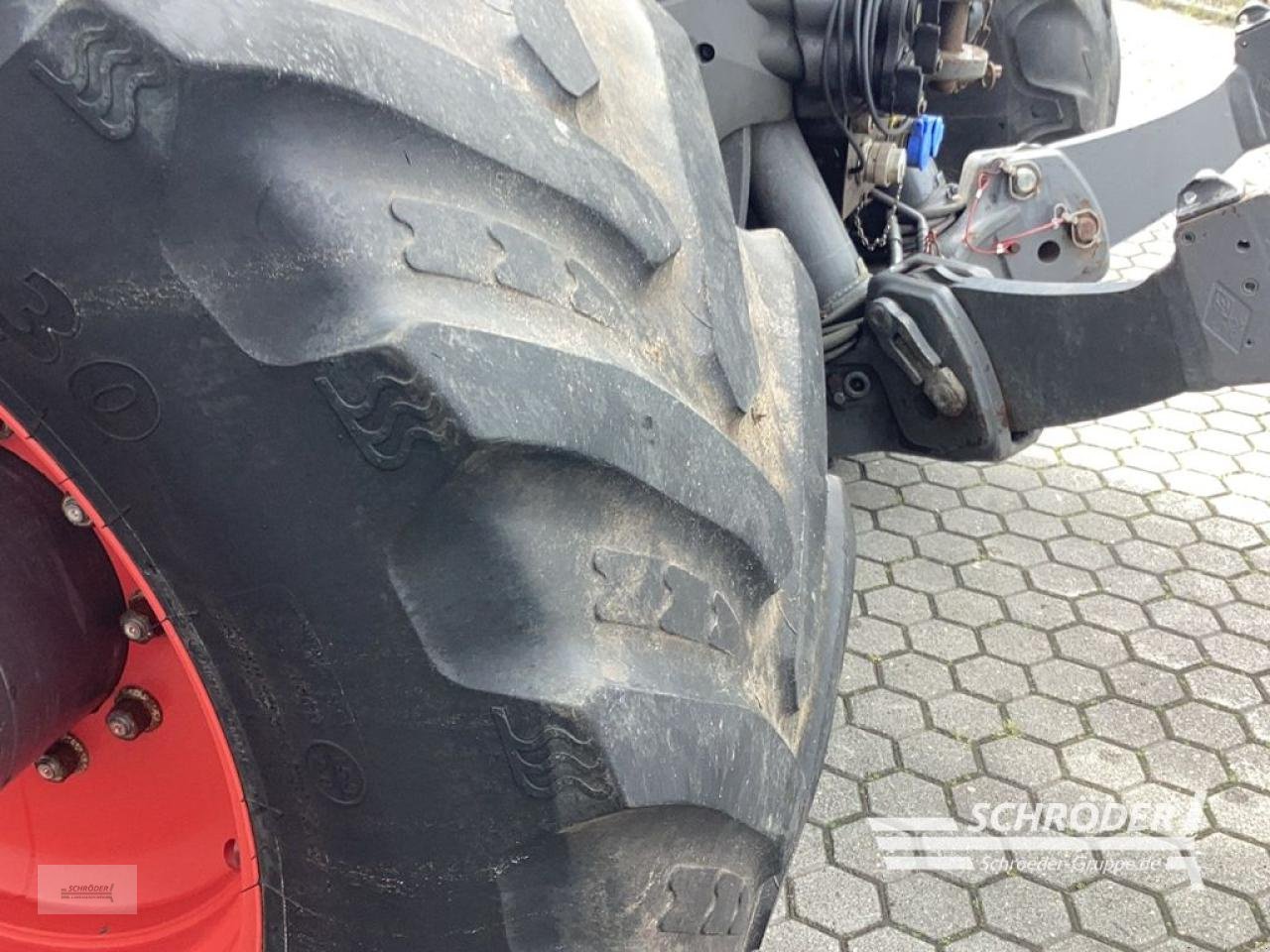 Traktor του τύπου Fendt 724 VARIO SCR PROFI PLUS, Gebrauchtmaschine σε Wildeshausen (Φωτογραφία 8)