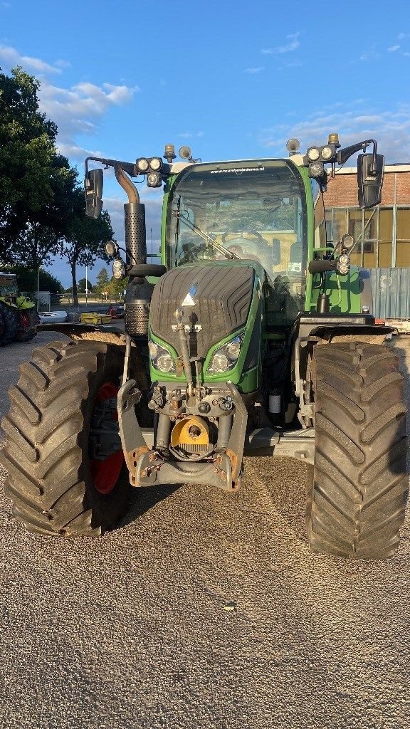 Traktor of the type Fendt 724 Vario SCR Profi, Gebrauchtmaschine in Vollenhove (Picture 3)