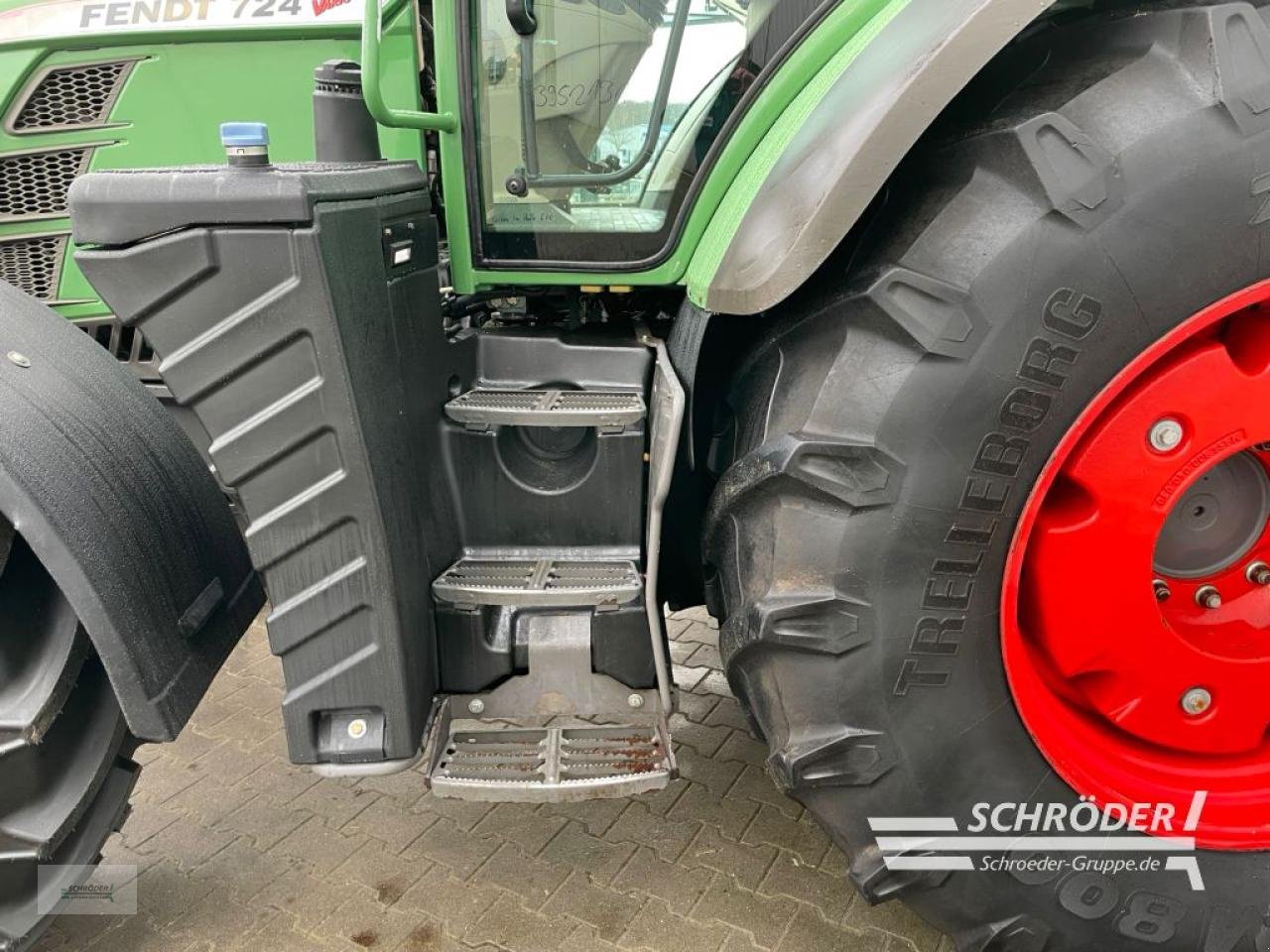 Traktor Türe ait Fendt 724 VARIO SCR PROFI, Gebrauchtmaschine içinde Wildeshausen (resim 16)