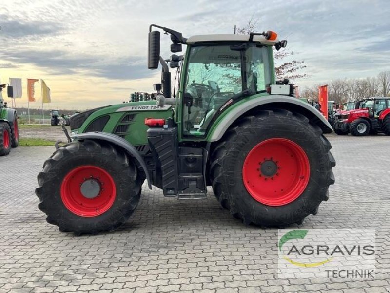 Traktor типа Fendt 724 VARIO SCR, Gebrauchtmaschine в Calbe / Saale (Фотография 2)