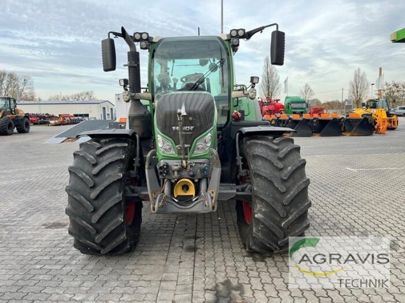 Traktor типа Fendt 724 VARIO SCR, Gebrauchtmaschine в Calbe / Saale (Фотография 9)