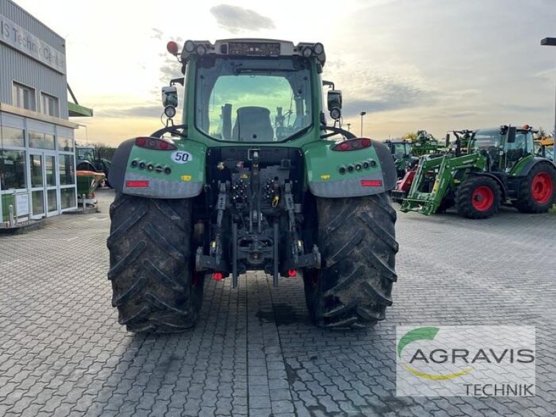 Traktor del tipo Fendt 724 VARIO SCR, Gebrauchtmaschine In Calbe / Saale (Immagine 4)