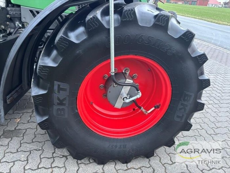 Traktor типа Fendt 724 VARIO SCR, Gebrauchtmaschine в Barsinghausen-Göxe (Фотография 15)