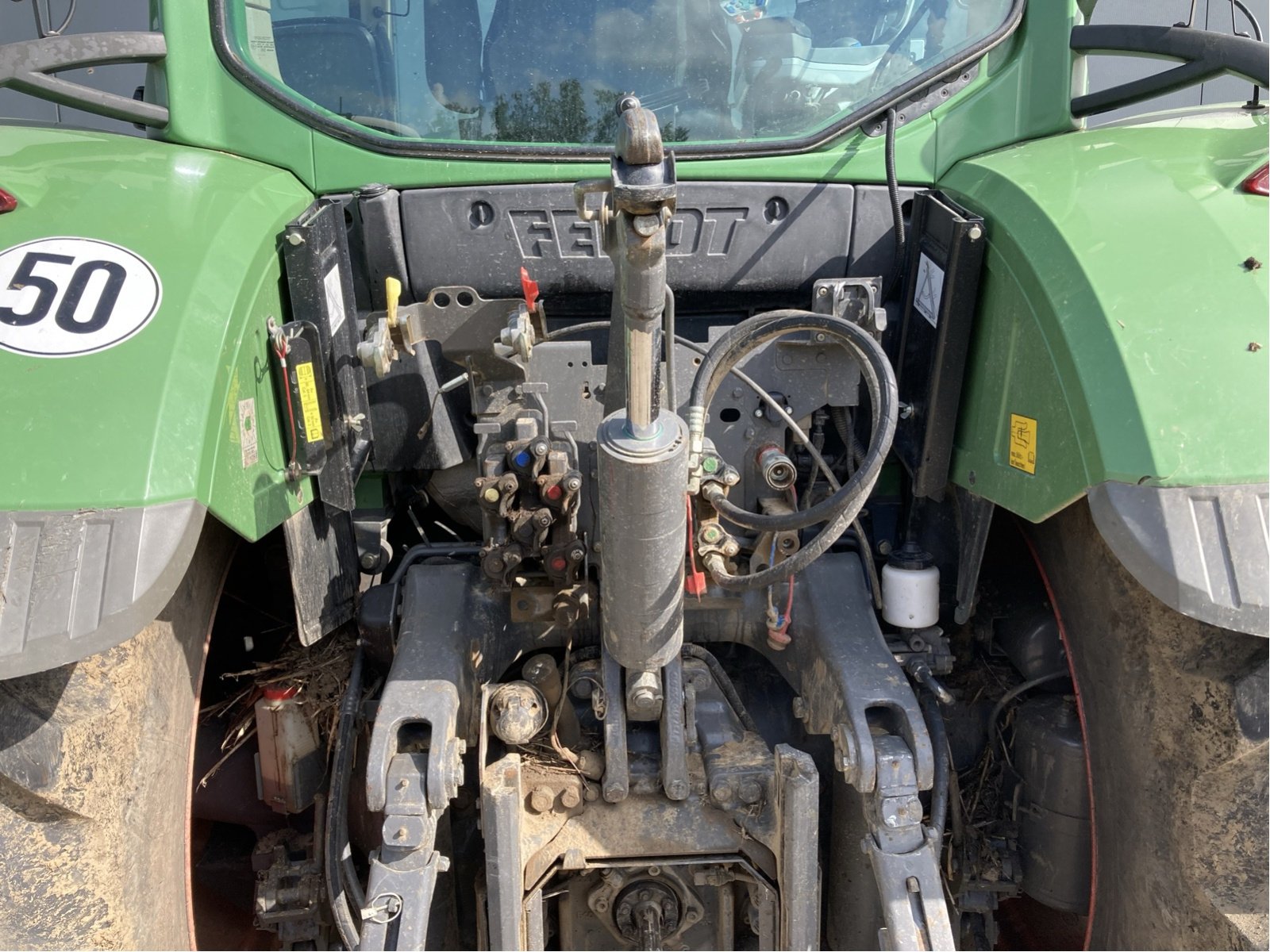 Traktor des Typs Fendt 724 Vario SCR, Gebrauchtmaschine in Gadenstedt (Bild 8)