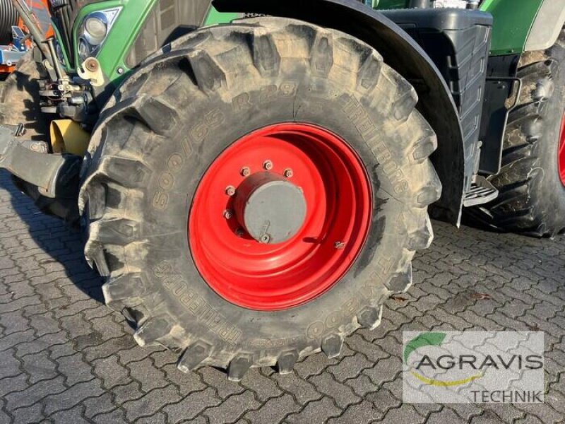 Traktor типа Fendt 724 VARIO SCR, Gebrauchtmaschine в Uelzen (Фотография 2)