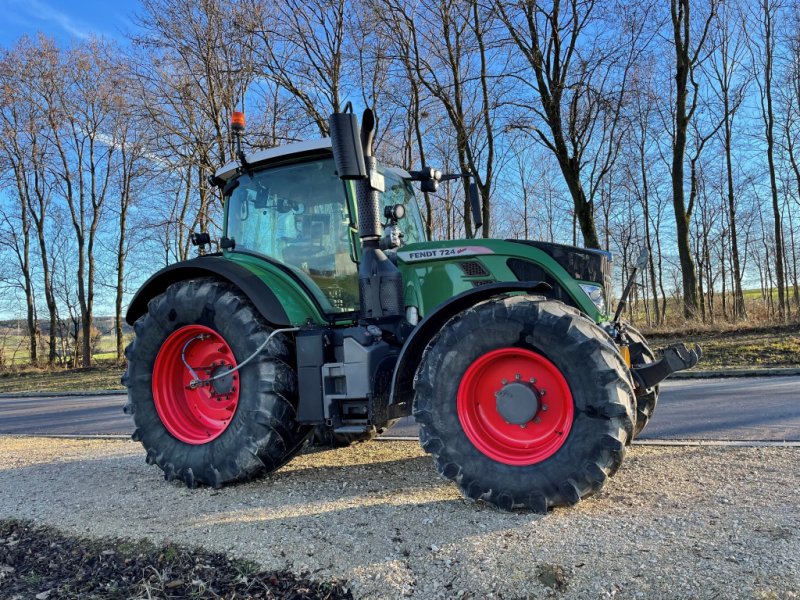Traktor of the type Fendt 724 Vario SCR, Gebrauchtmaschine in Heretsried (Picture 1)