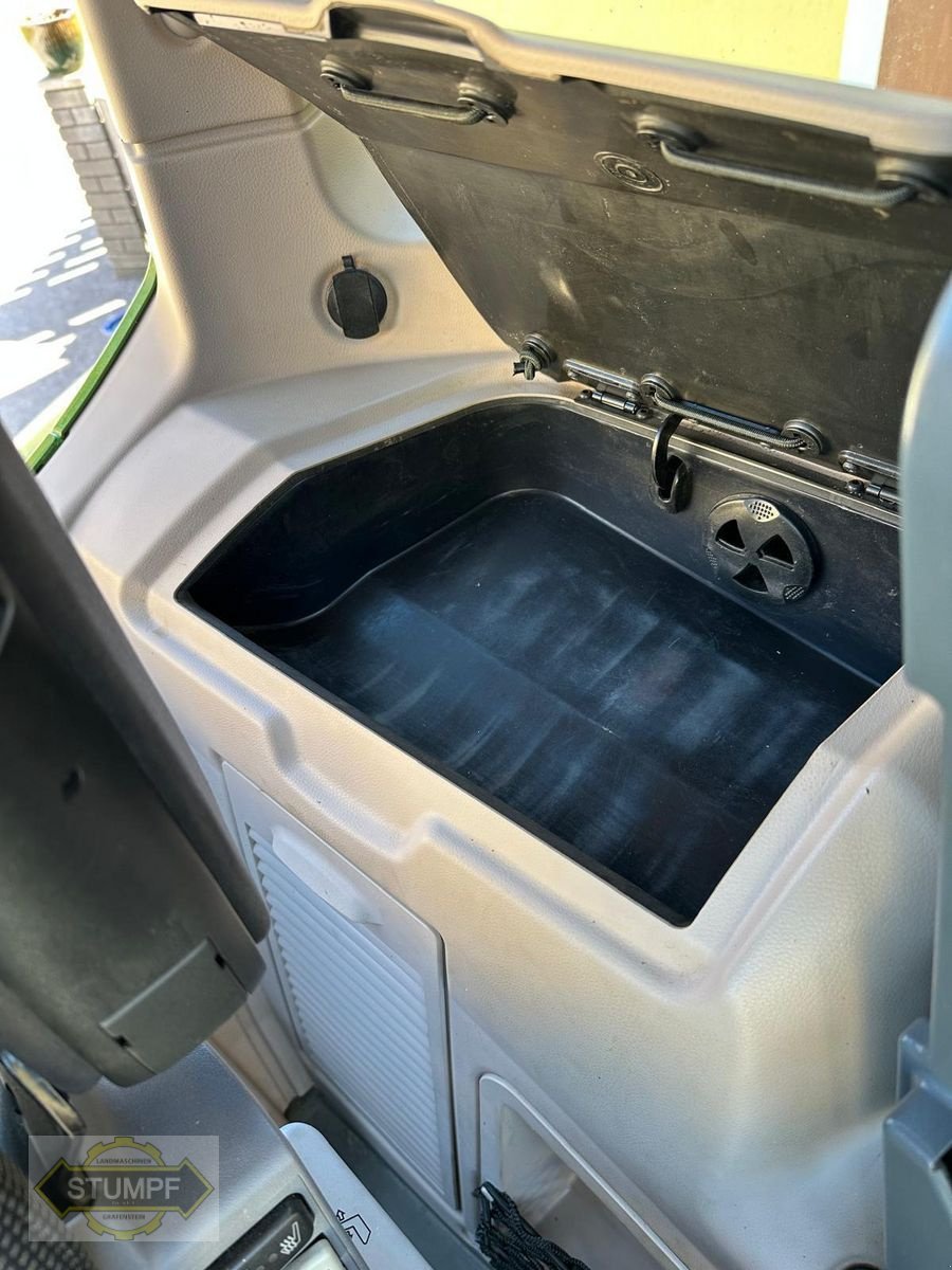 Traktor of the type Fendt 724 Vario, Gebrauchtmaschine in Grafenstein (Picture 11)