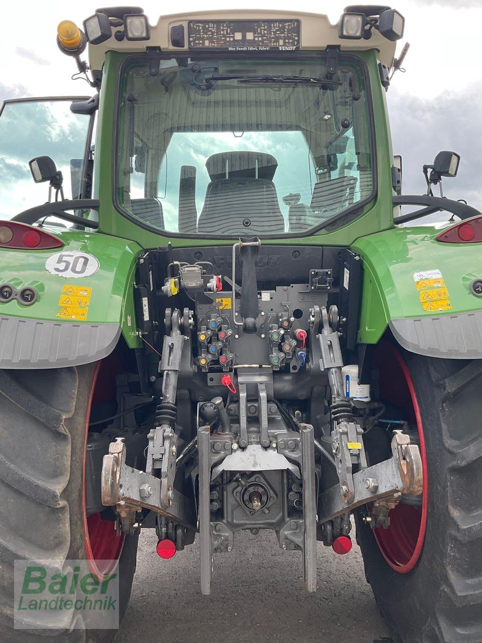 Traktor типа Fendt 724 Vario, Gebrauchtmaschine в OBERNDORF-HOCHMOESSINGEN (Фотография 3)