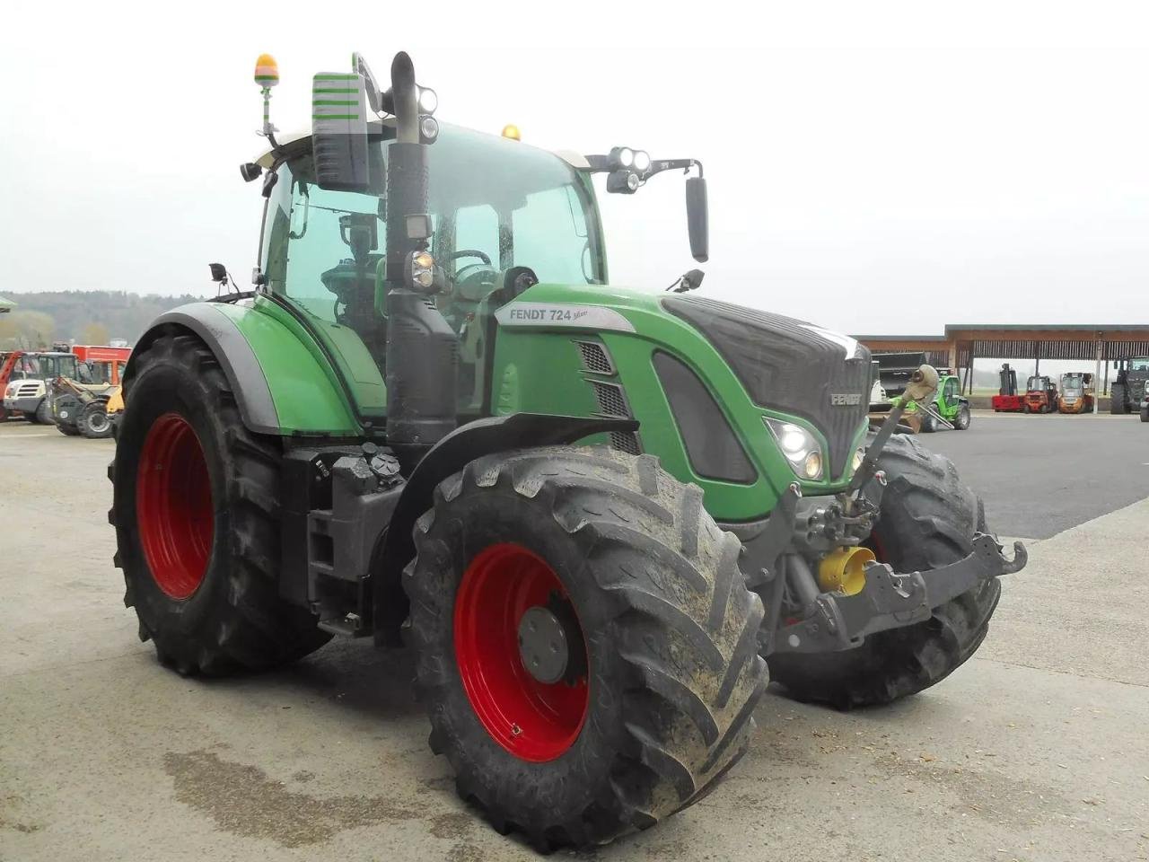 Traktor typu Fendt 724 vario, Gebrauchtmaschine w ST. NIKOLAI/DR. (Zdjęcie 5)