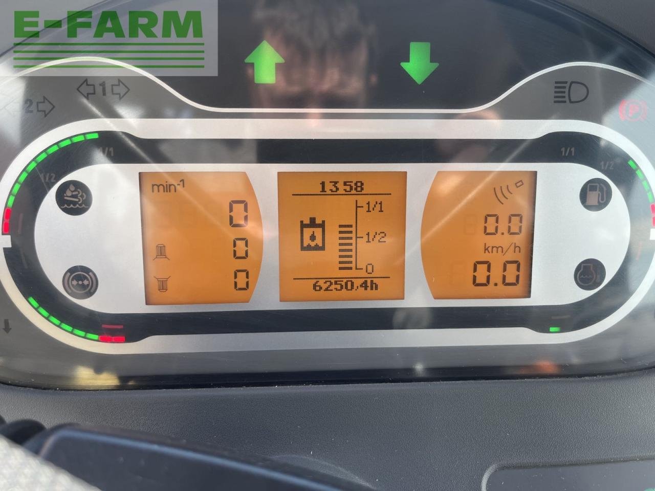 Traktor tip Fendt 724 vario, Gebrauchtmaschine in LENZING (Poză 6)