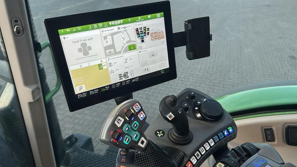 Traktor des Typs Fendt 724 VARIO, Gebrauchtmaschine in Hapert (Bild 9)