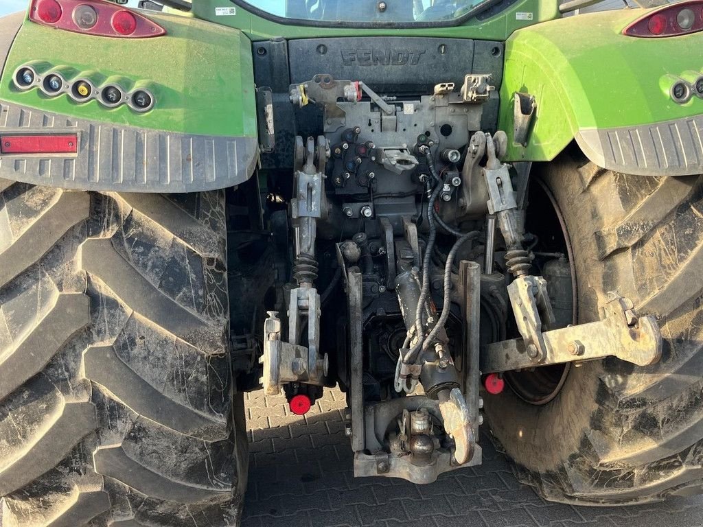 Traktor от тип Fendt 724 VARIO, Gebrauchtmaschine в Hapert (Снимка 9)