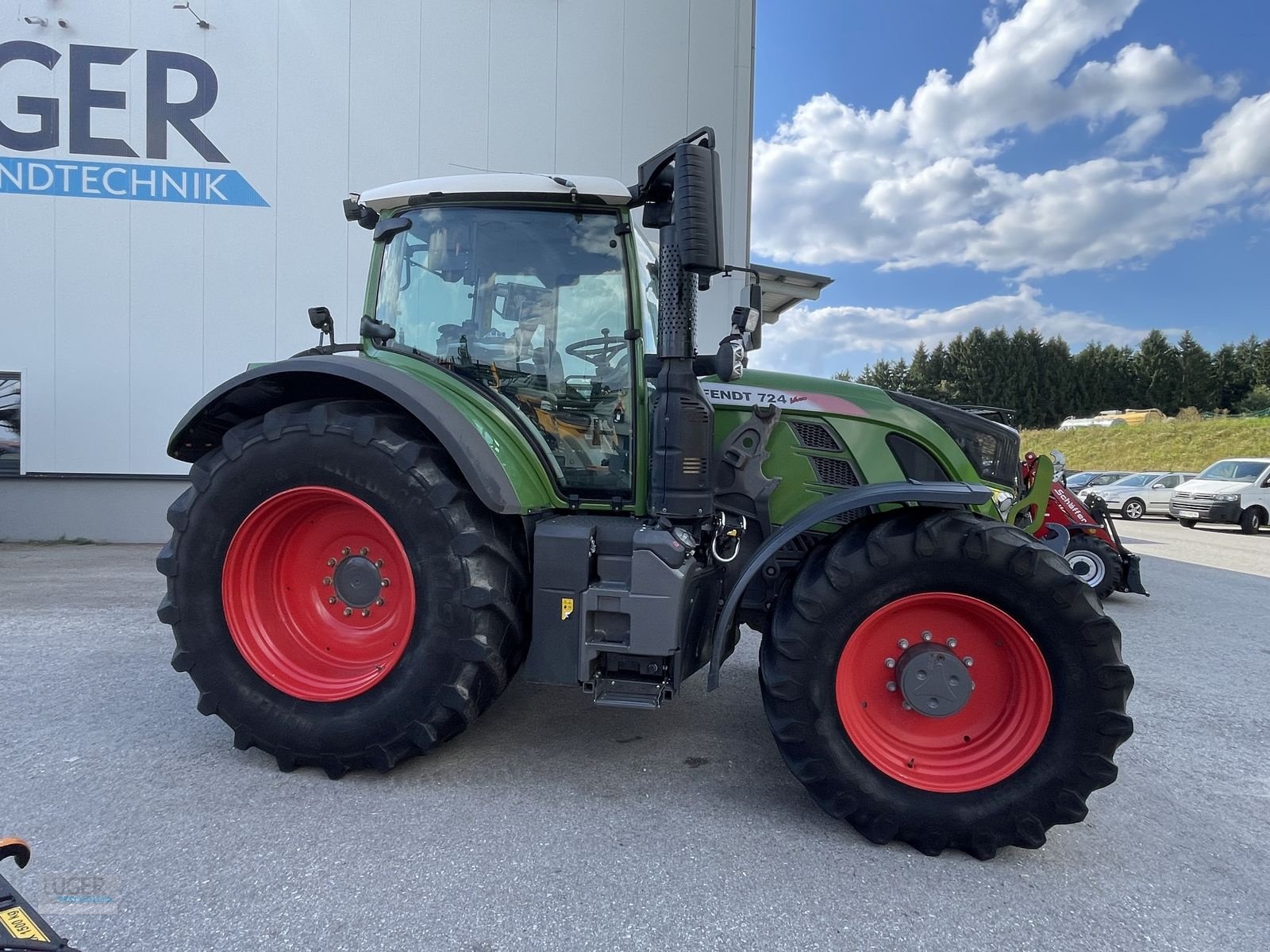 Traktor типа Fendt 724 Vario, Gebrauchtmaschine в Niederkappel (Фотография 2)
