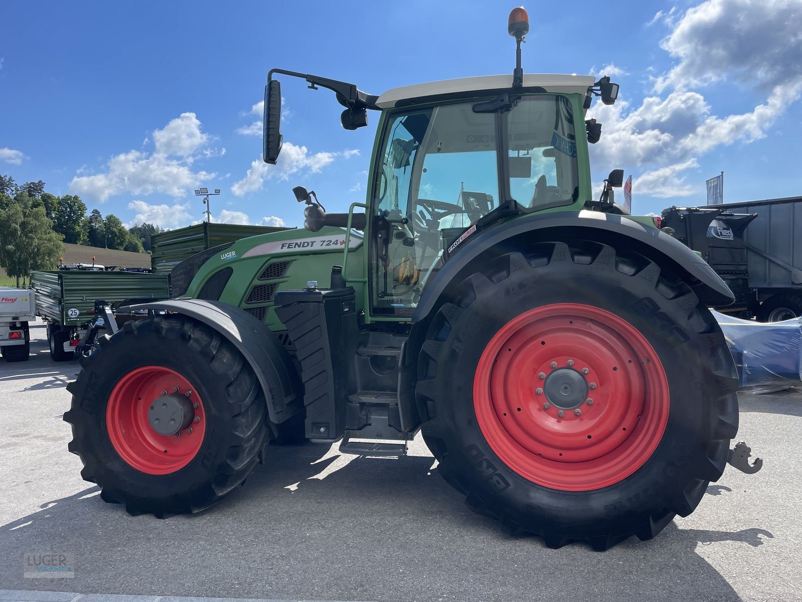 Traktor a típus Fendt 724 Vario, Gebrauchtmaschine ekkor: Niederkappel (Kép 5)