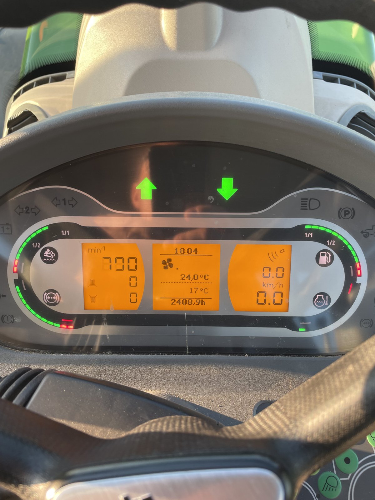 Traktor του τύπου Fendt 724 Vario, Gebrauchtmaschine σε Rheinhausen (Φωτογραφία 7)