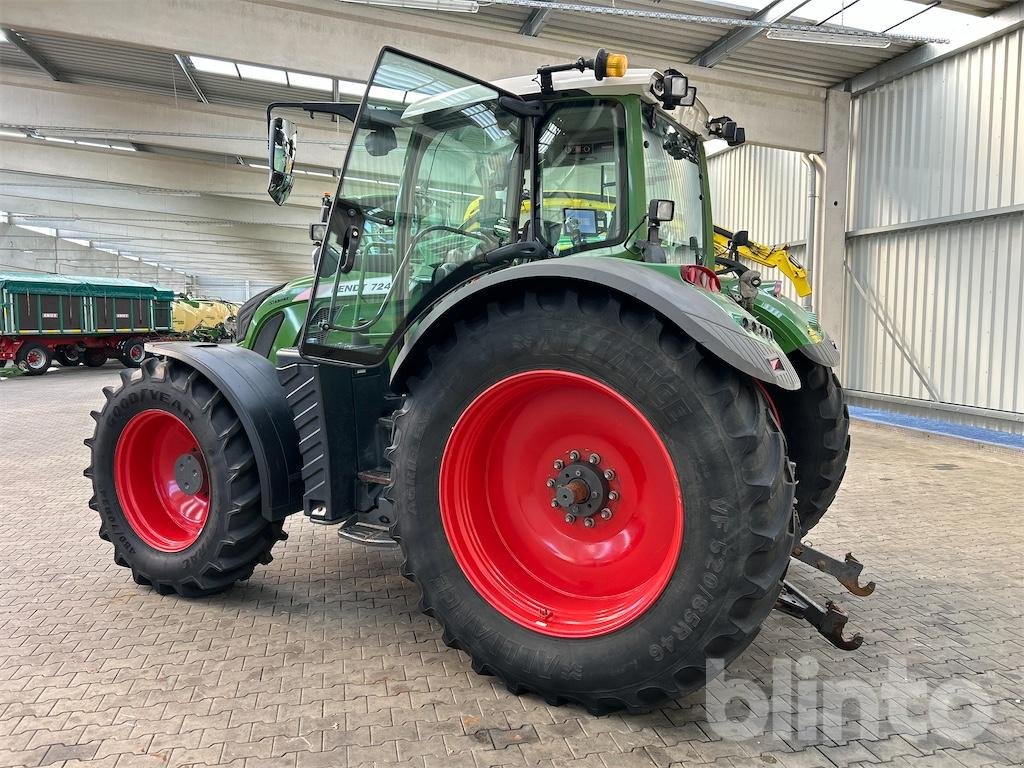 Traktor du type Fendt 724 Vario, Gebrauchtmaschine en Düsseldorf (Photo 4)