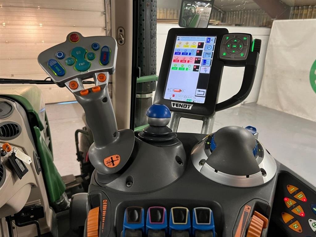 Traktor des Typs Fendt 724 Vario, Gebrauchtmaschine in Ølen (Bild 18)