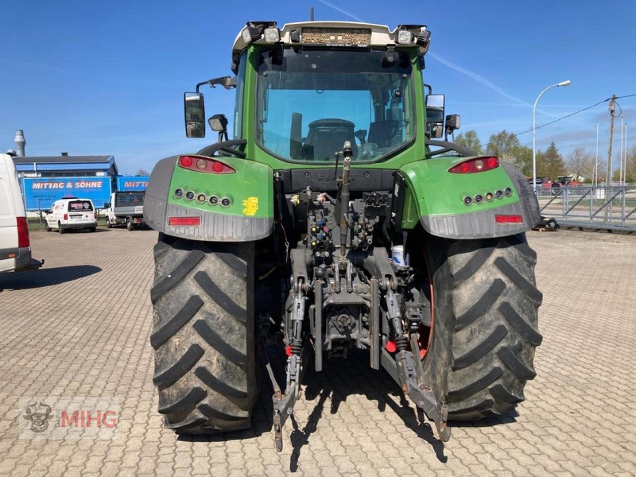 Traktor типа Fendt 724 VARIO, Gebrauchtmaschine в Dummerstorf OT Petschow (Фотография 6)