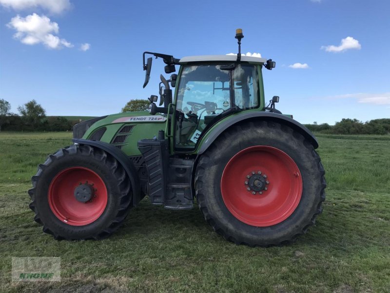Traktor des Typs Fendt 724 Vario, Gebrauchtmaschine in Spelle (Bild 1)