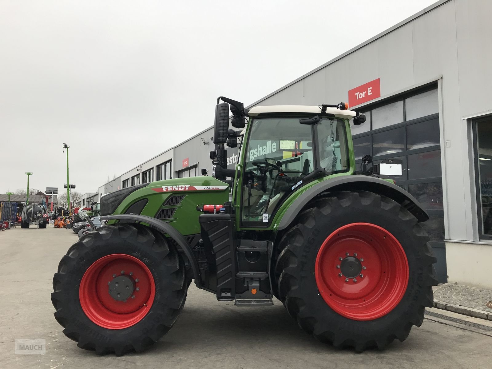 Traktor del tipo Fendt 724 Vario, Neumaschine In Burgkirchen (Immagine 8)