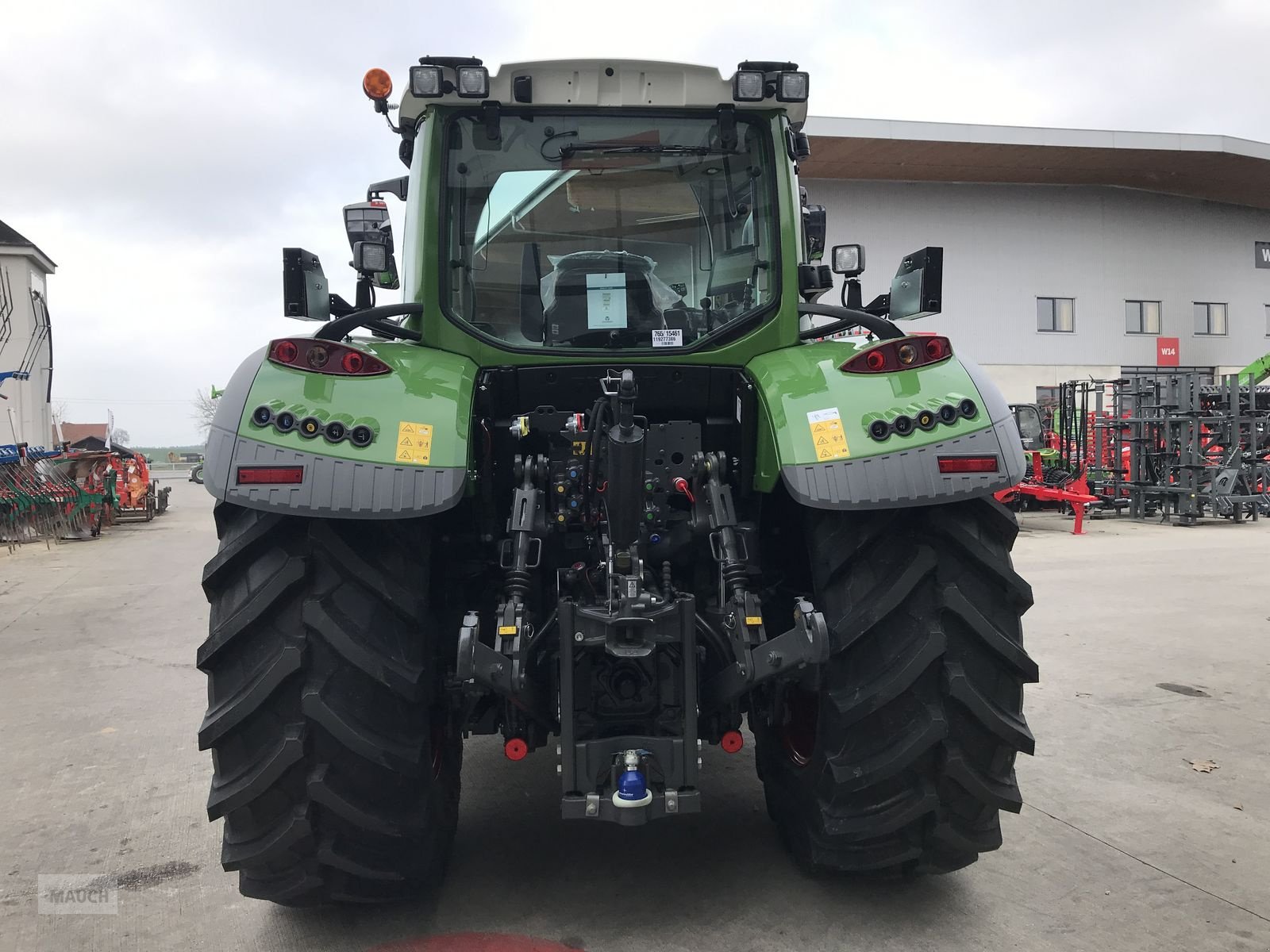 Traktor типа Fendt 724 Vario, Neumaschine в Burgkirchen (Фотография 7)