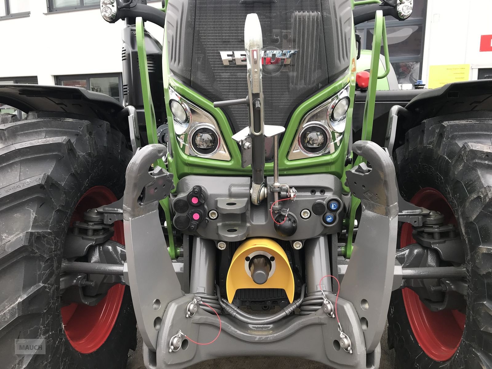 Traktor Türe ait Fendt 724 Vario, Neumaschine içinde Burgkirchen (resim 10)