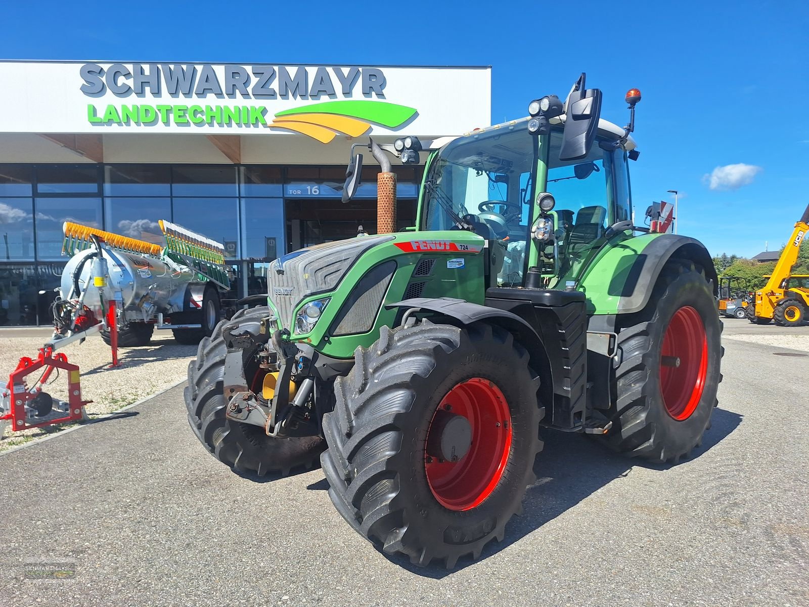 Traktor типа Fendt 724 Vario, Gebrauchtmaschine в Gampern (Фотография 1)