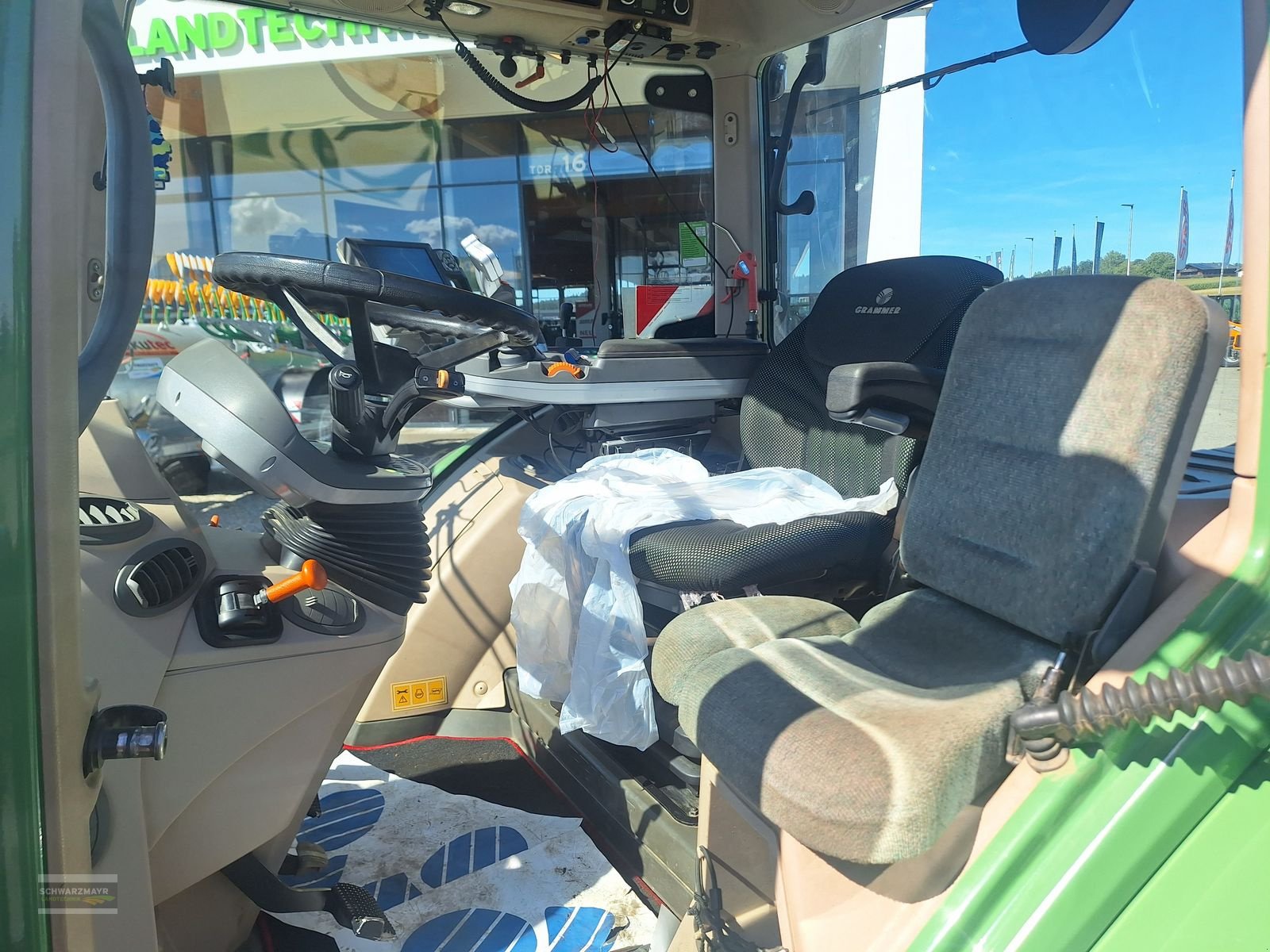 Traktor типа Fendt 724 Vario, Gebrauchtmaschine в Gampern (Фотография 14)