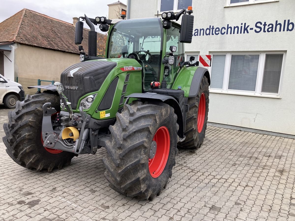 Traktor tip Fendt 724 Vario, Gebrauchtmaschine in Kottingneusiedl (Poză 1)