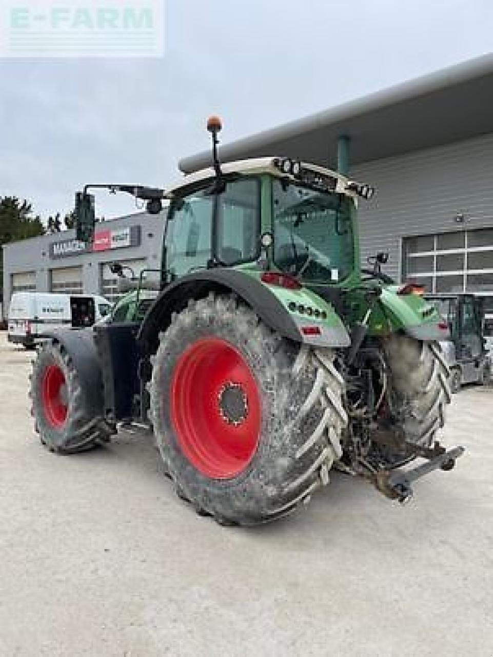Traktor typu Fendt 724, Gebrauchtmaschine v MONFERRAN (Obrázek 3)