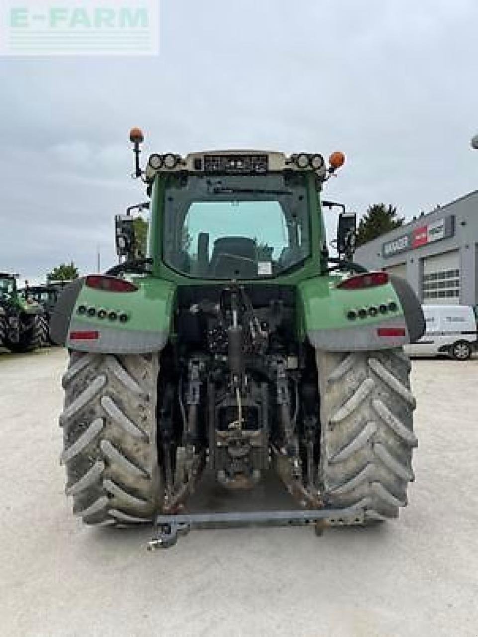 Traktor типа Fendt 724, Gebrauchtmaschine в MONFERRAN (Фотография 8)