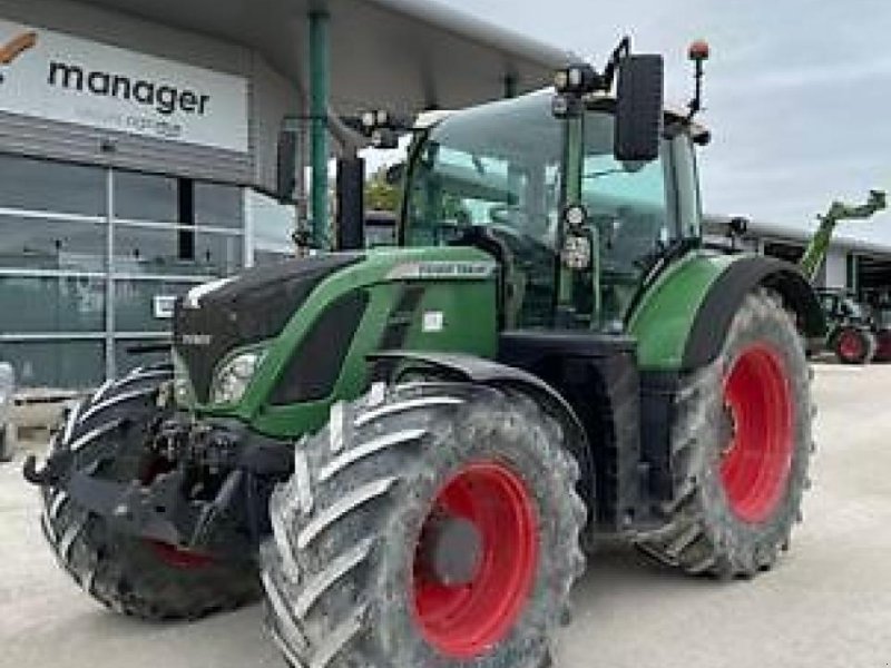 Traktor tip Fendt 724, Gebrauchtmaschine in MONFERRAN (Poză 1)
