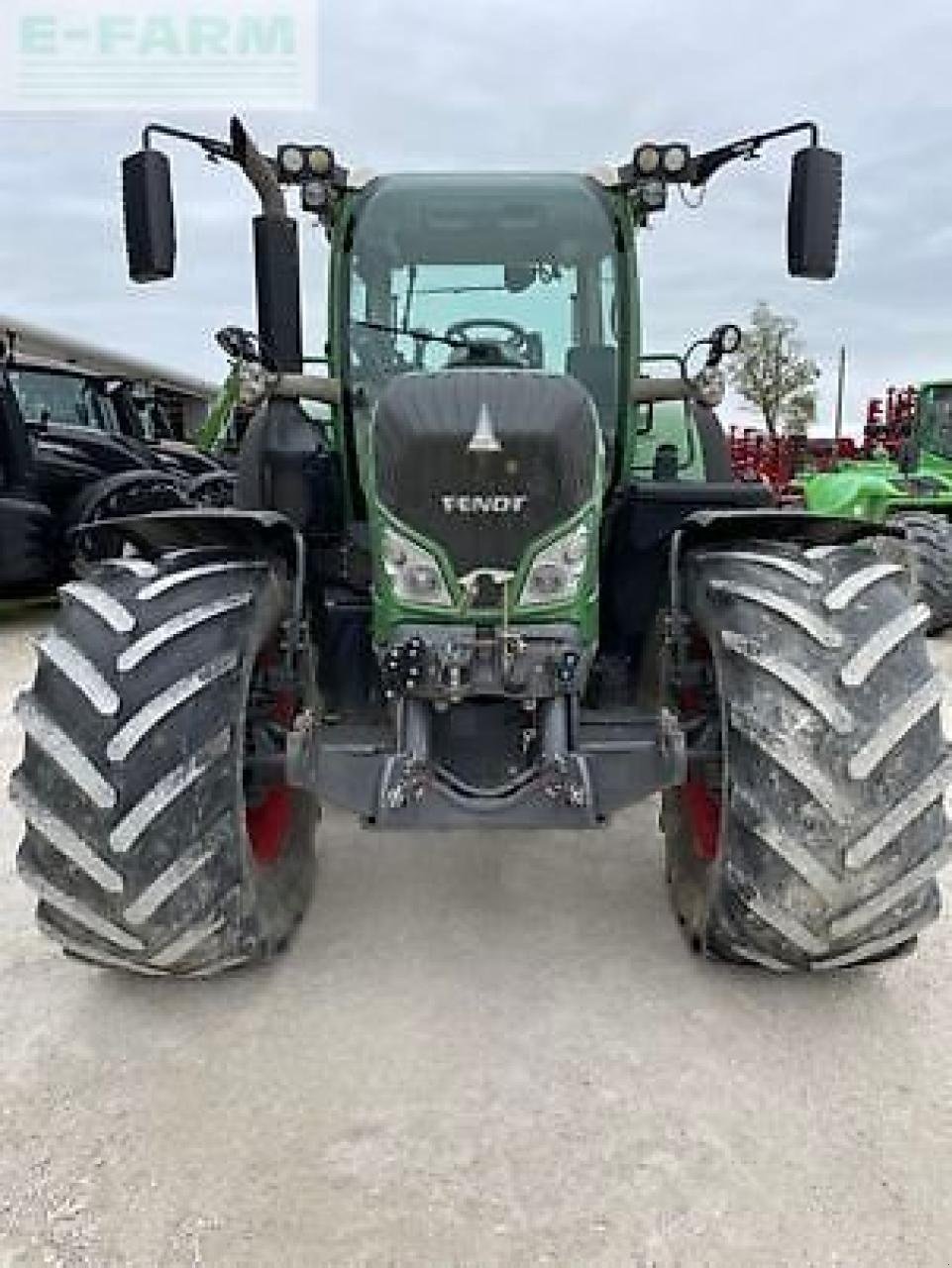 Traktor typu Fendt 724, Gebrauchtmaschine v MONFERRAN (Obrázok 4)