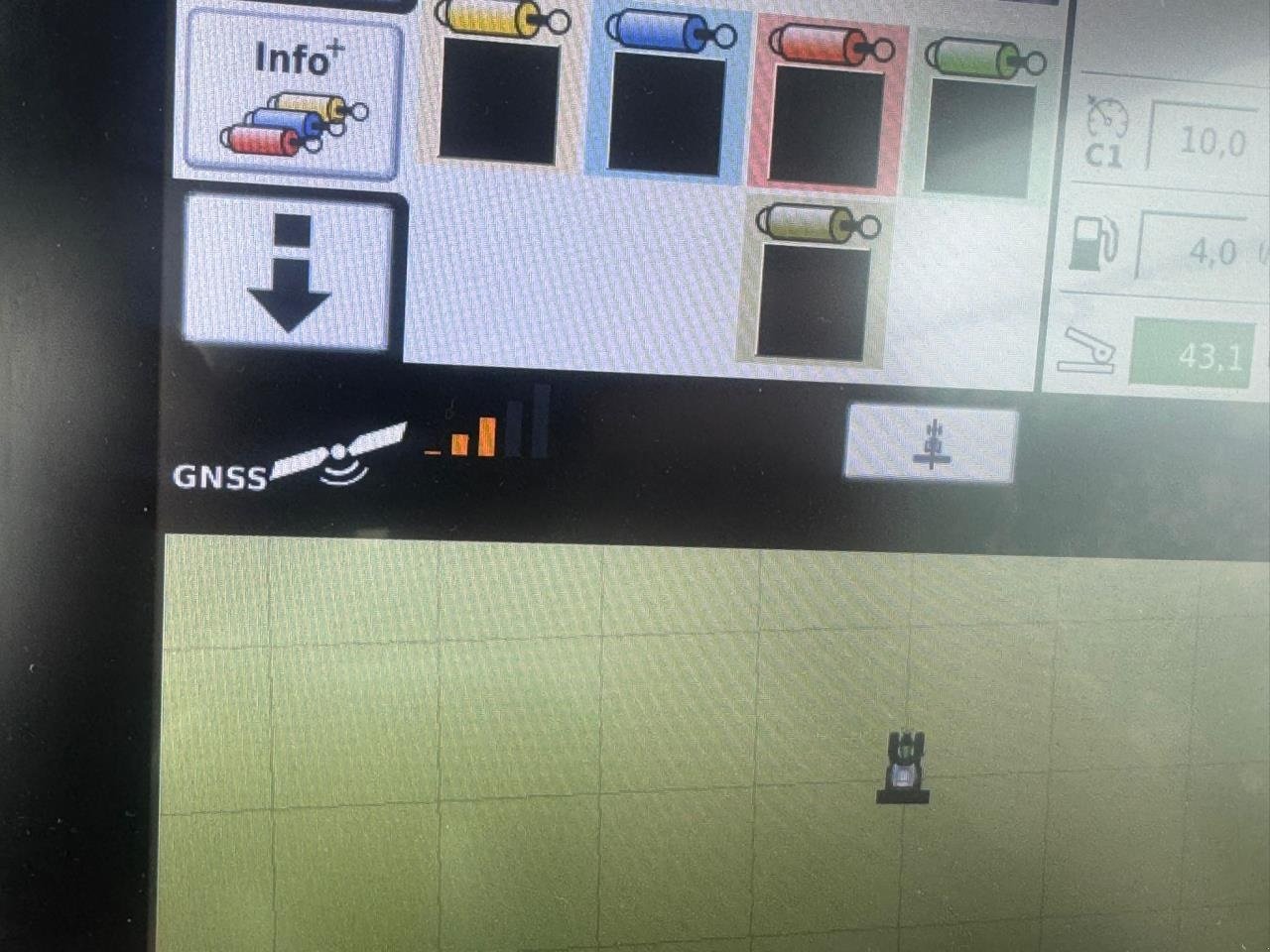 Traktor Türe ait Fendt 724, Gebrauchtmaschine içinde Saksøbing (resim 8)