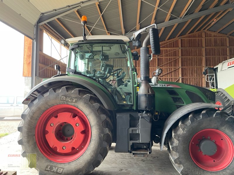 Traktor des Typs Fendt 724, Gebrauchtmaschine in Reinheim (Bild 1)