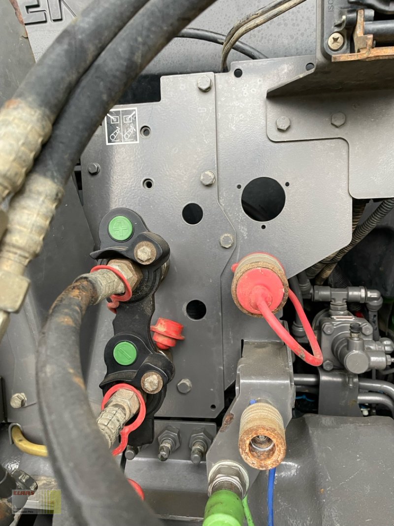 Traktor des Typs Fendt 724, Gebrauchtmaschine in Reinheim (Bild 14)