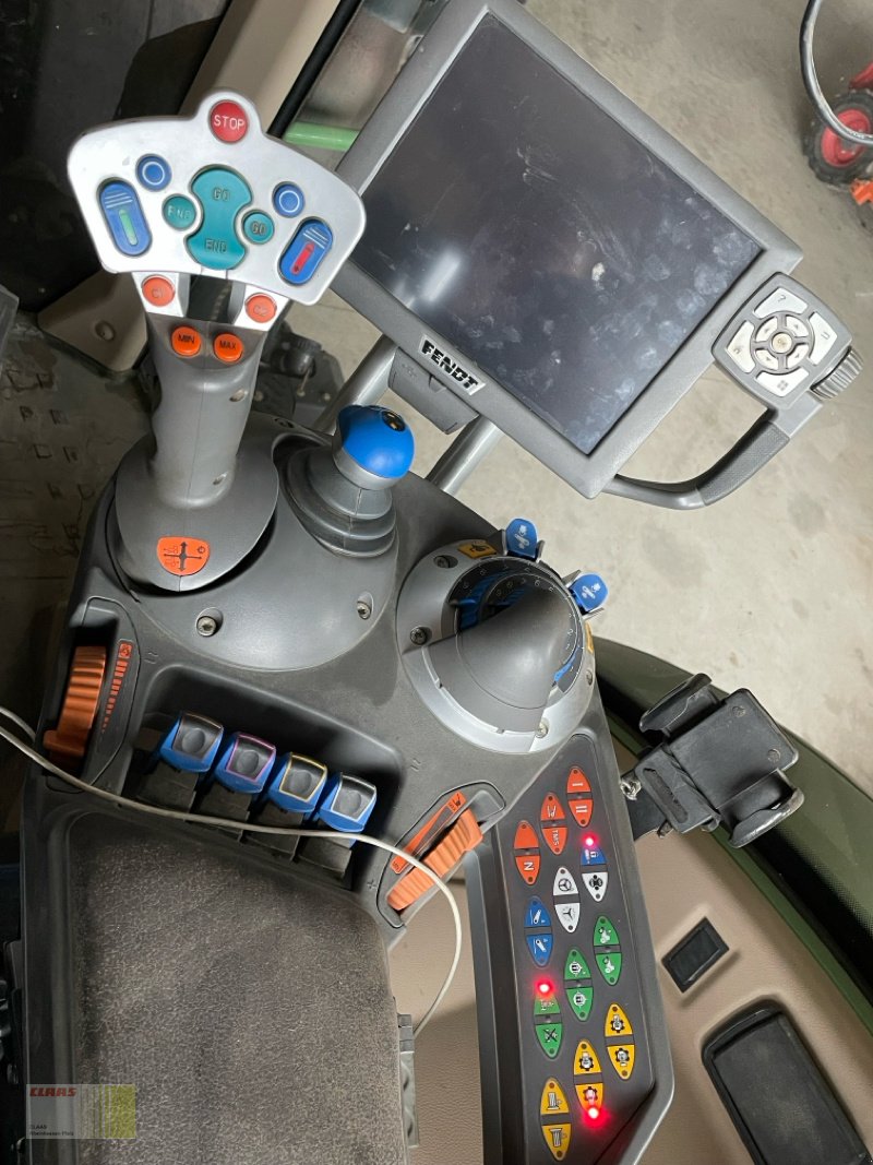 Traktor des Typs Fendt 724, Gebrauchtmaschine in Reinheim (Bild 18)