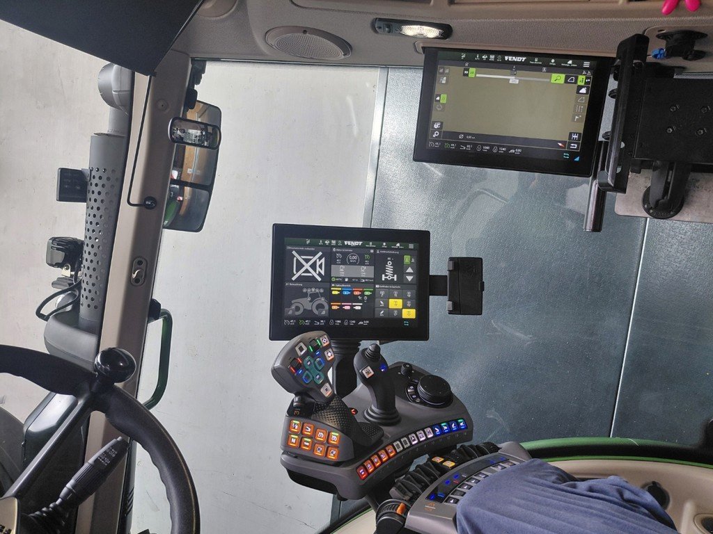 Traktor za tip Fendt 724, Gebrauchtmaschine u Schwarzhäusern (Slika 2)