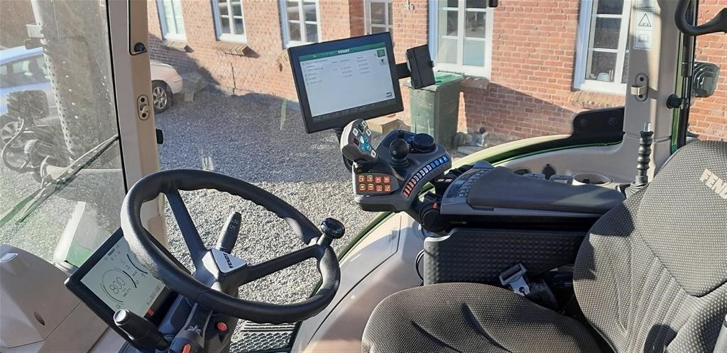 Traktor del tipo Fendt 724, Gebrauchtmaschine In Løgumkloster (Immagine 4)