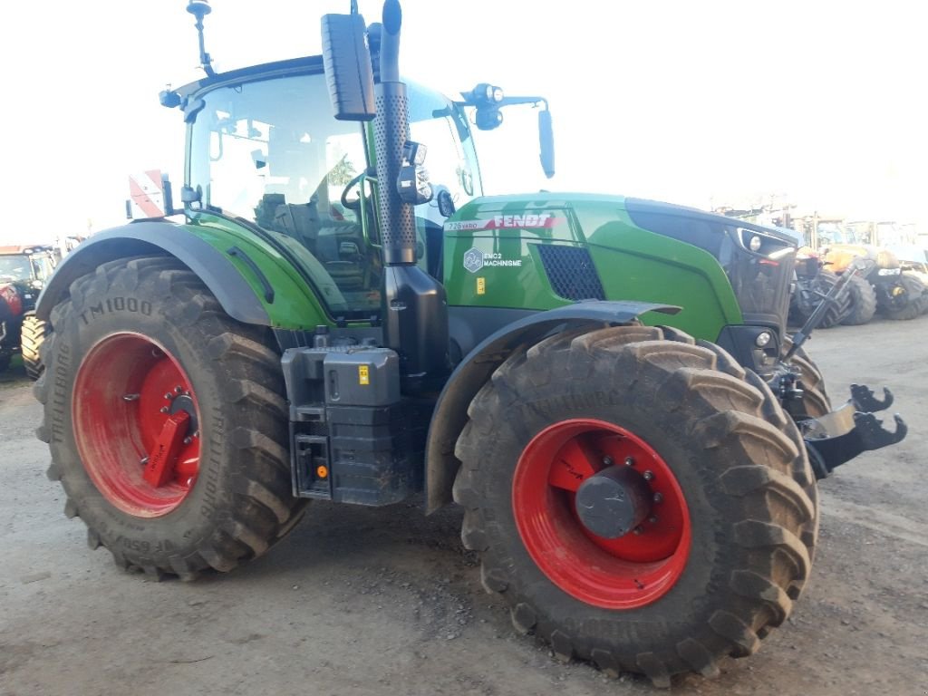 Traktor des Typs Fendt 726 GEN 7 PROFI +, Gebrauchtmaschine in BRAS SUR MEUSE (Bild 2)