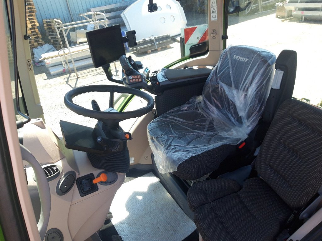 Traktor Türe ait Fendt 726 GEN 7 PROFI +, Gebrauchtmaschine içinde BRAS SUR MEUSE (resim 4)